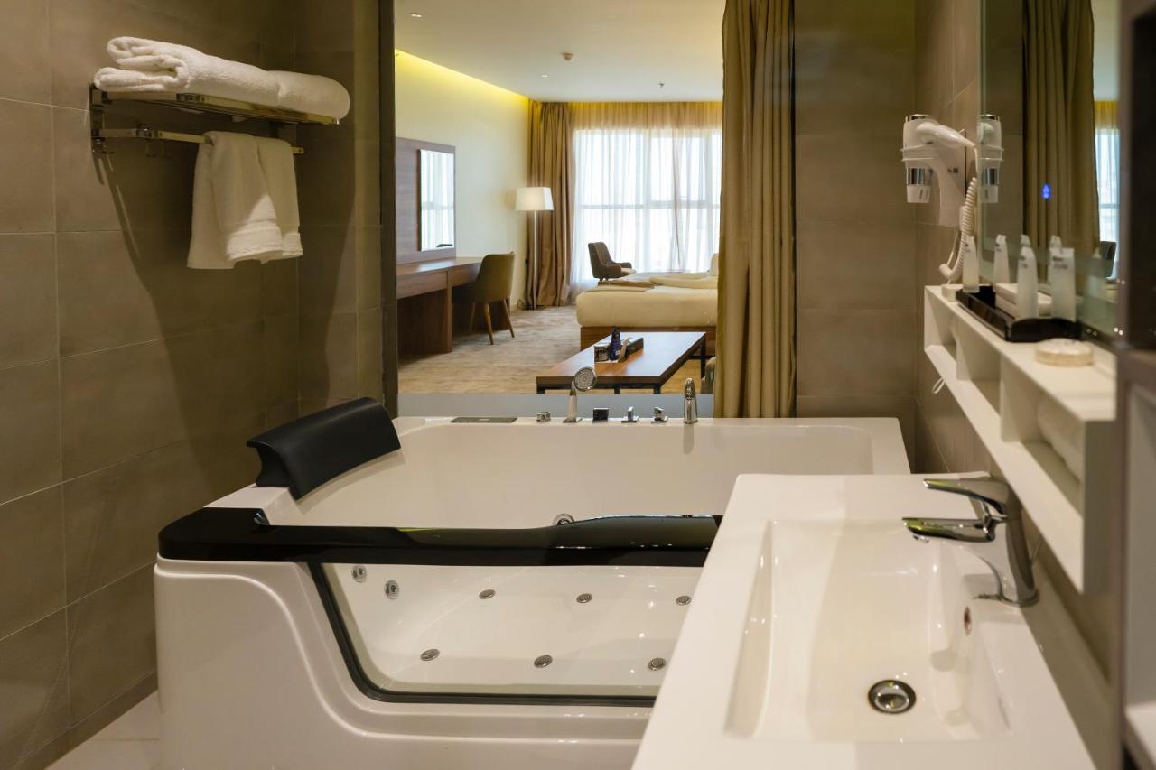 W Suites Hotel Abha Exterior foto
